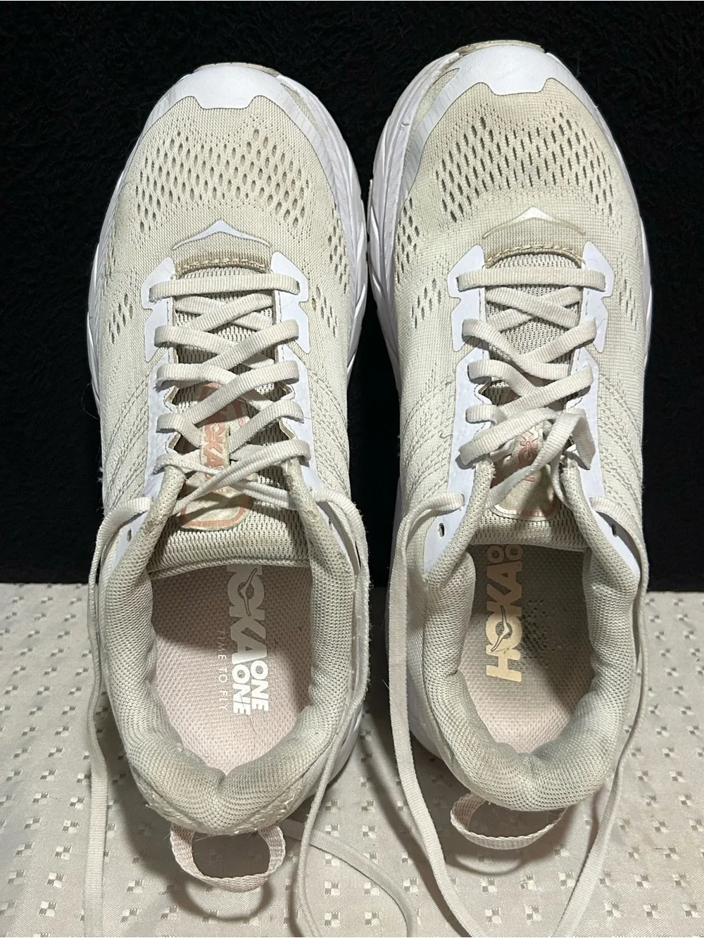 Hoka One One Women's Clifton 6 White Running Shoes Size 8.5